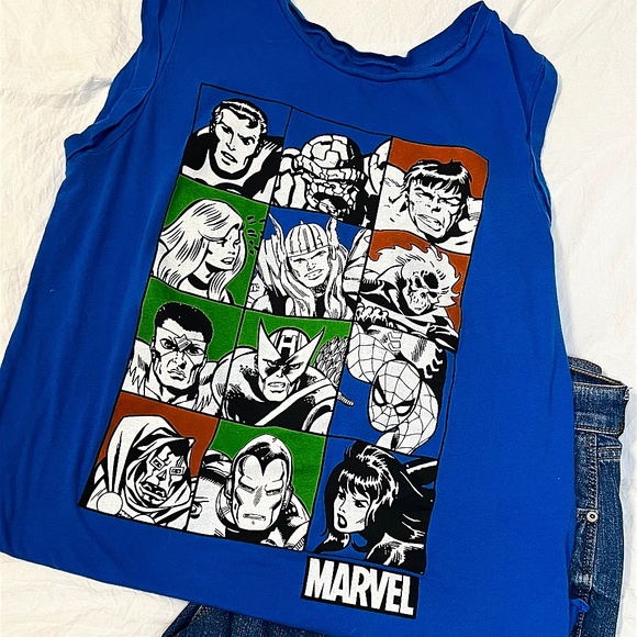 Marvel Tops - Marvel Comic Strip Muscle Tank